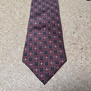 Vintage Christian Dior 100% Italian Silk Red Geometric Tie Made in USA 58x4”